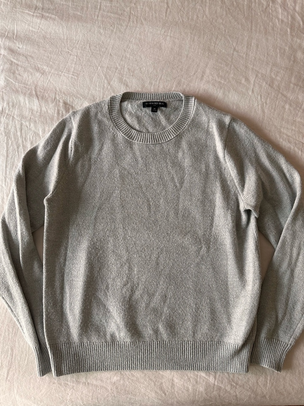 Banana Republic - Light Gray Knit Crewneck Sweater (size M)